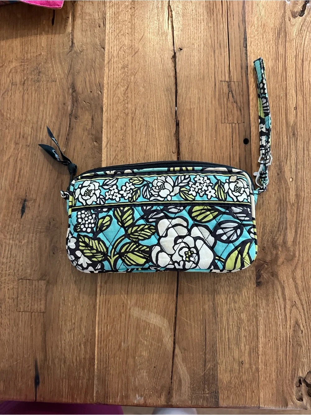 Vera Bradley Island Bloom Wristlet